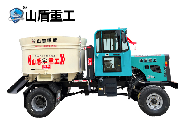 4200型四驱搅拌运输车