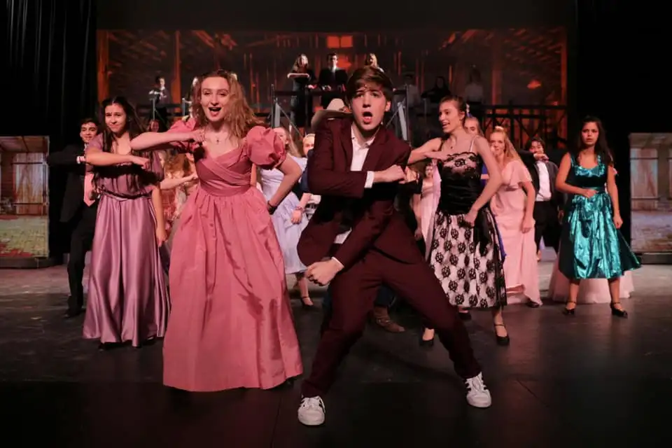 Footloose cast